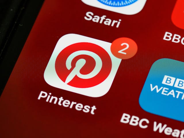 How Anyone Can Make Money Using Pinterest